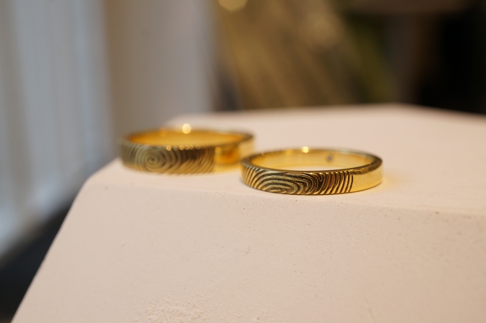 RingStudio первыми в России стали изготавливать обручальные кольца с отпечатком пальца