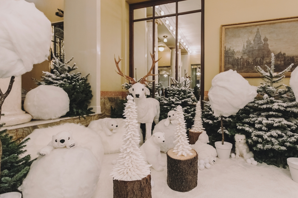 Студия Maria German decor создала рождественскую сказку в Moscow Metropol Hotel