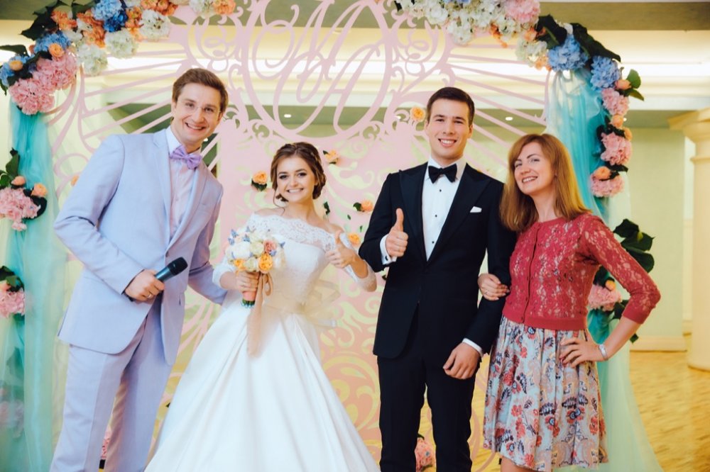 Свадьба в отеле "Украина". Со счастливыми молодожёнами и организатором - Екатерина, агентство "Лавка Чудес".
