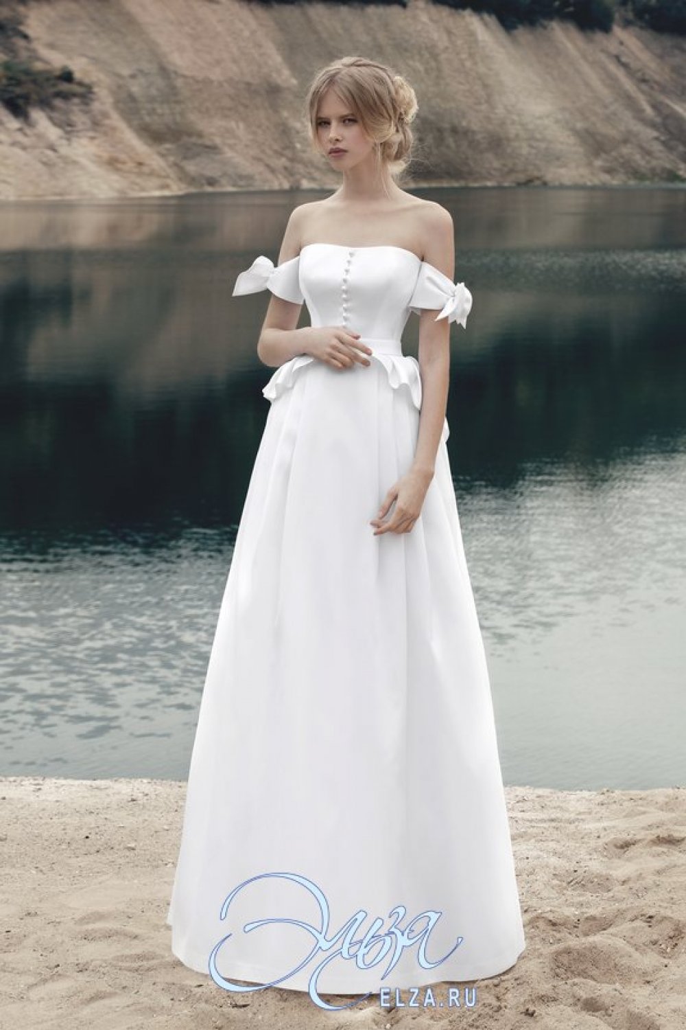 Свадебное платье Бора-Бора от Bizar Atelier
