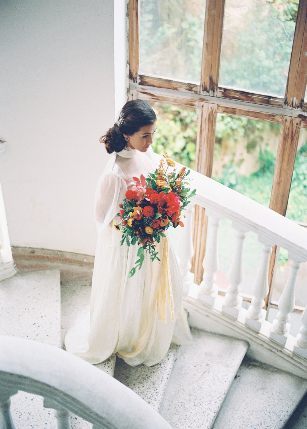 Невеста в винтажном платье