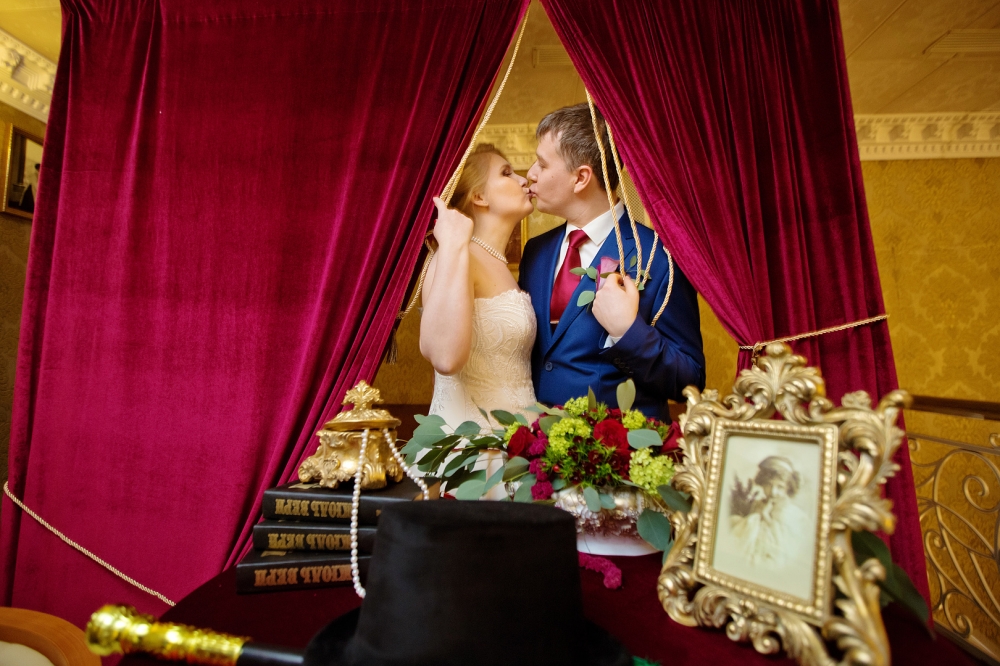 АРТ - Невеста: организация свадеб. 
"Арт салон" для Анастасии и Алексея