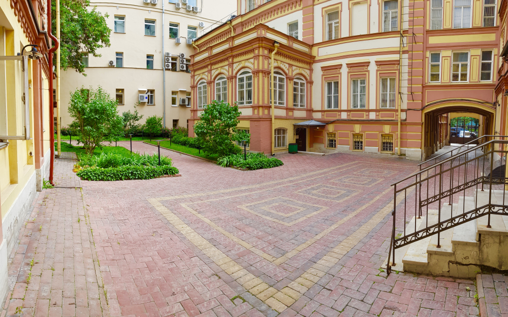 Задний двор Дома-музея М.Н. Ермоловой