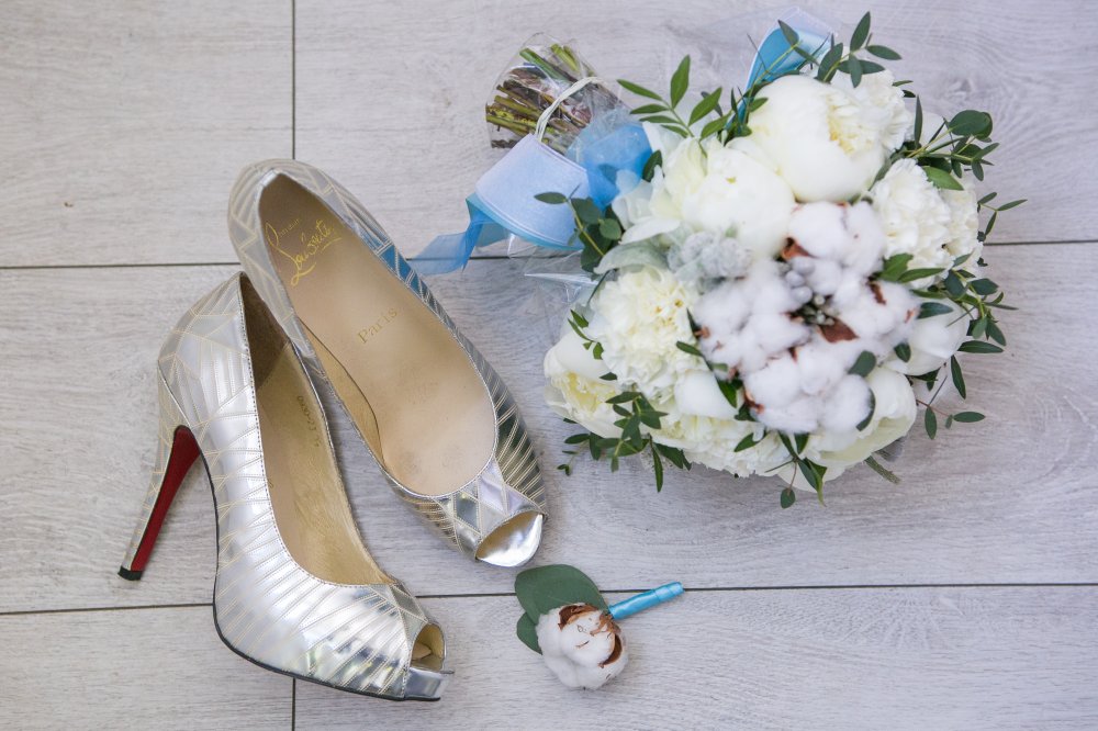 Серебристый свадебные туфли