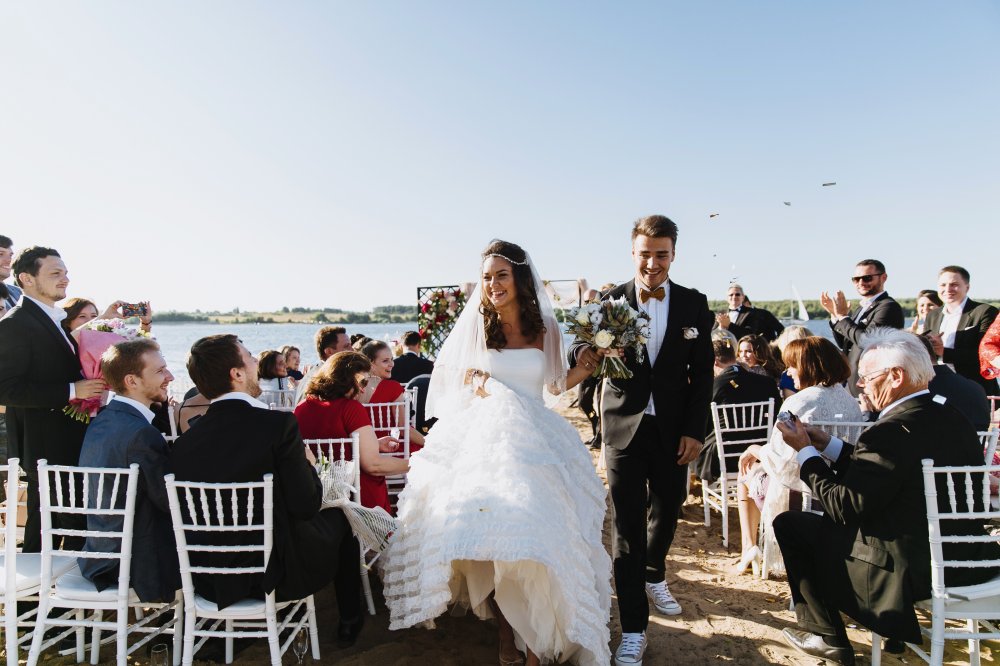 Самая «Абишная» свадьба на песке: Рафаэль и Анна