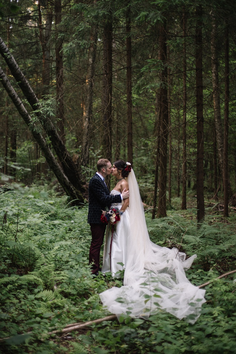 Леня и Вика. Богемная свадьба в лесу